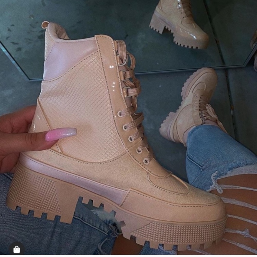 Badass combat boots nude - Picture 2 of 2